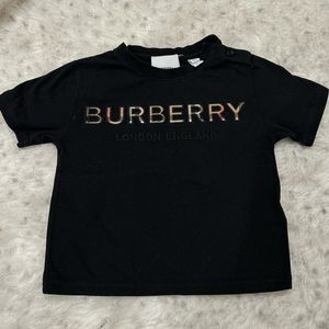 Burberry tee